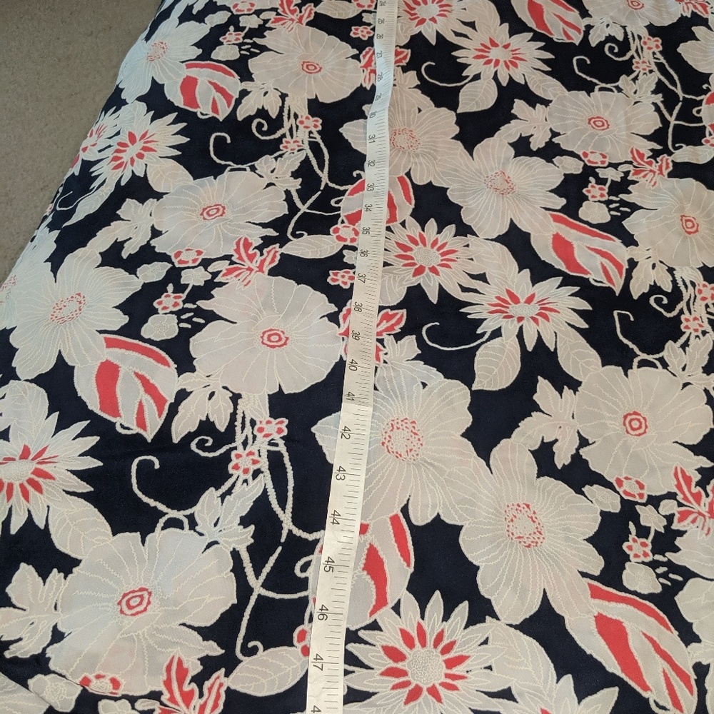 Dress - Picture 4 of 5